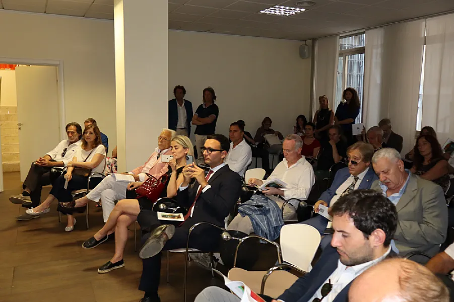 Antonella Quacchia - SERENDIPITY — FIDEURAM (121).JPG